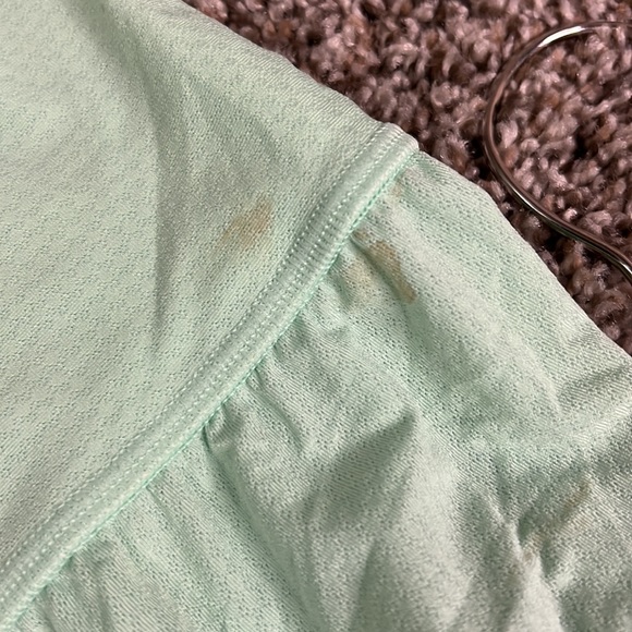 Lululemon Bra Tank - Picture 4 of 4